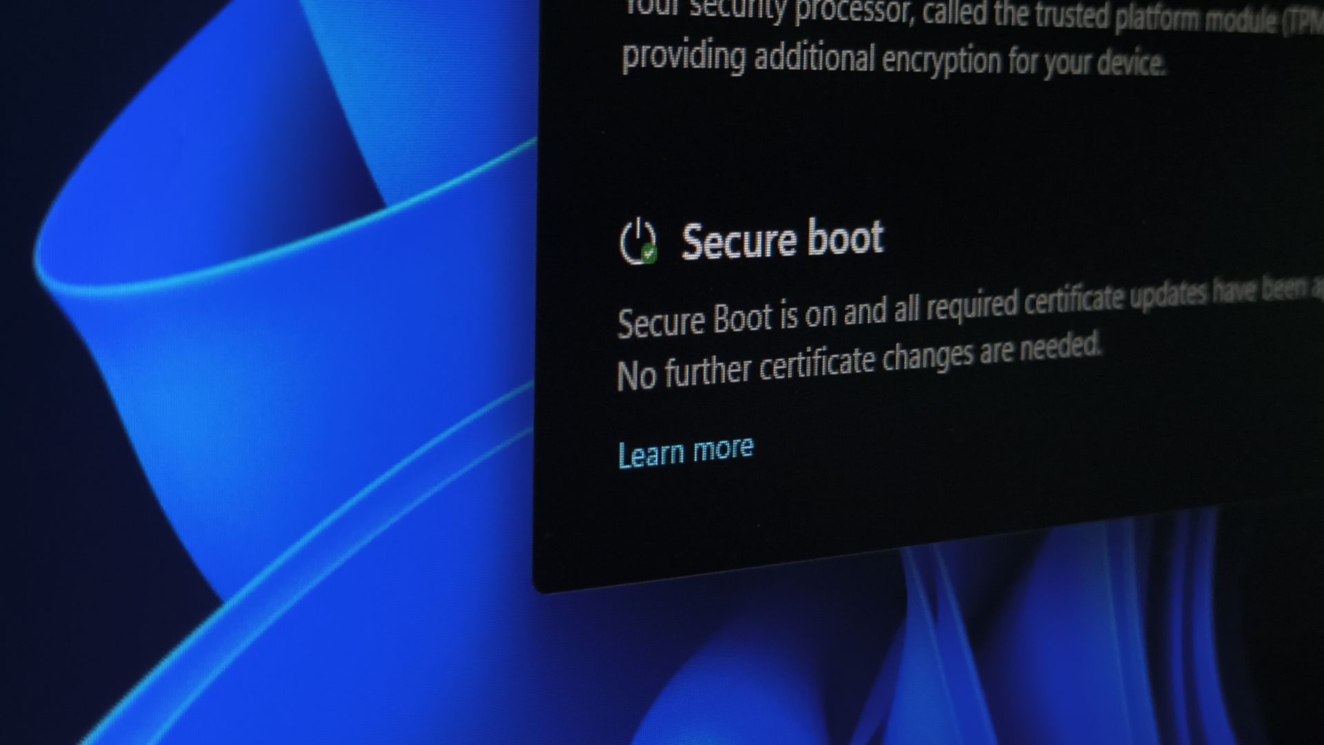 На компьютерах с Windows 11 без сертификатов Secure Boot 2023 процесс загрузки будет продолжаться в обычном режиме, а сертификаты будут добавлены в будущих обновлениях.